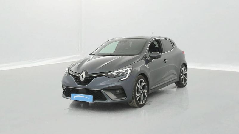 Vente en ligne Renault Clio 5 Clio E-Tech 140 au prix de 17 990 €