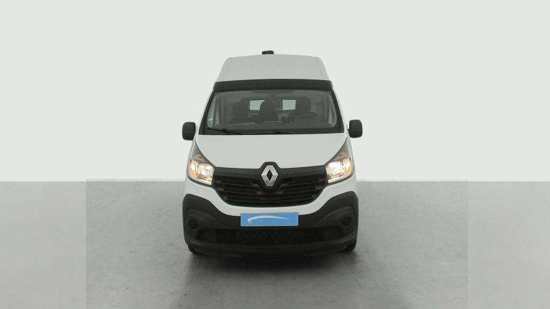 Vente en ligne Renault Trafic 3 Fourgon TRAFIC FGN L2H2 1200 KG DCI 125 ENERGY E6 au prix de 25 990 €