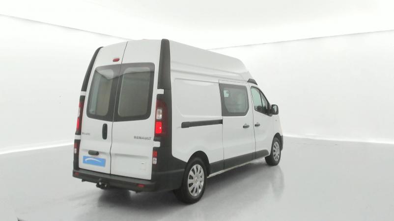 Vente en ligne Renault Trafic 3 Fourgon TRAFIC FGN L2H2 1200 KG DCI 125 ENERGY E6 au prix de 24 490 €