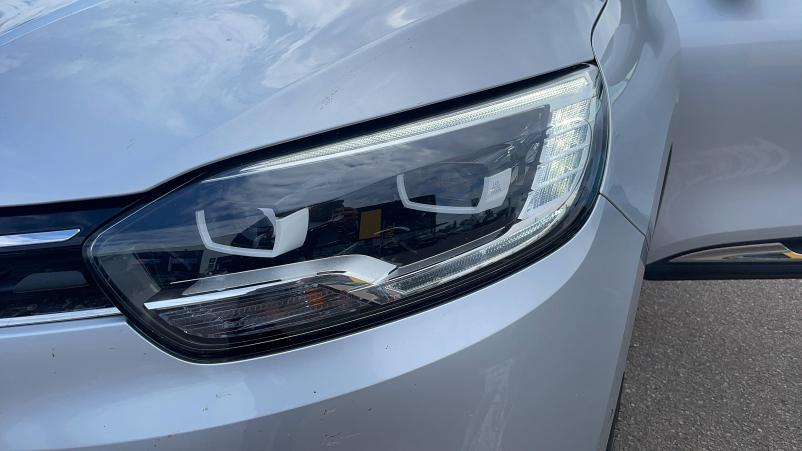 Vente en ligne Renault Grand Scenic 4 Grand Scenic Blue dCi 150 EDC au prix de 19 491 €