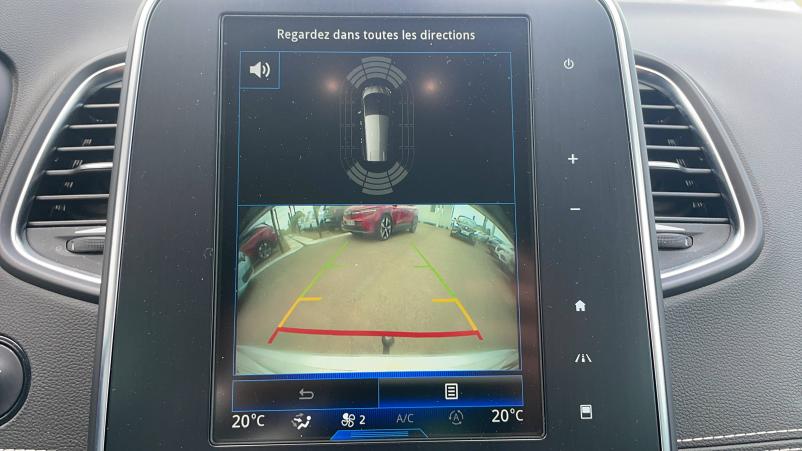 Vente en ligne Renault Grand Scenic 4 Grand Scenic Blue dCi 150 EDC au prix de 19 491 €