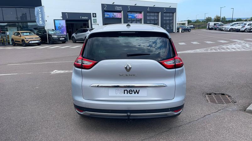 Vente en ligne Renault Grand Scenic 4 Grand Scenic Blue dCi 150 EDC au prix de 19 491 €