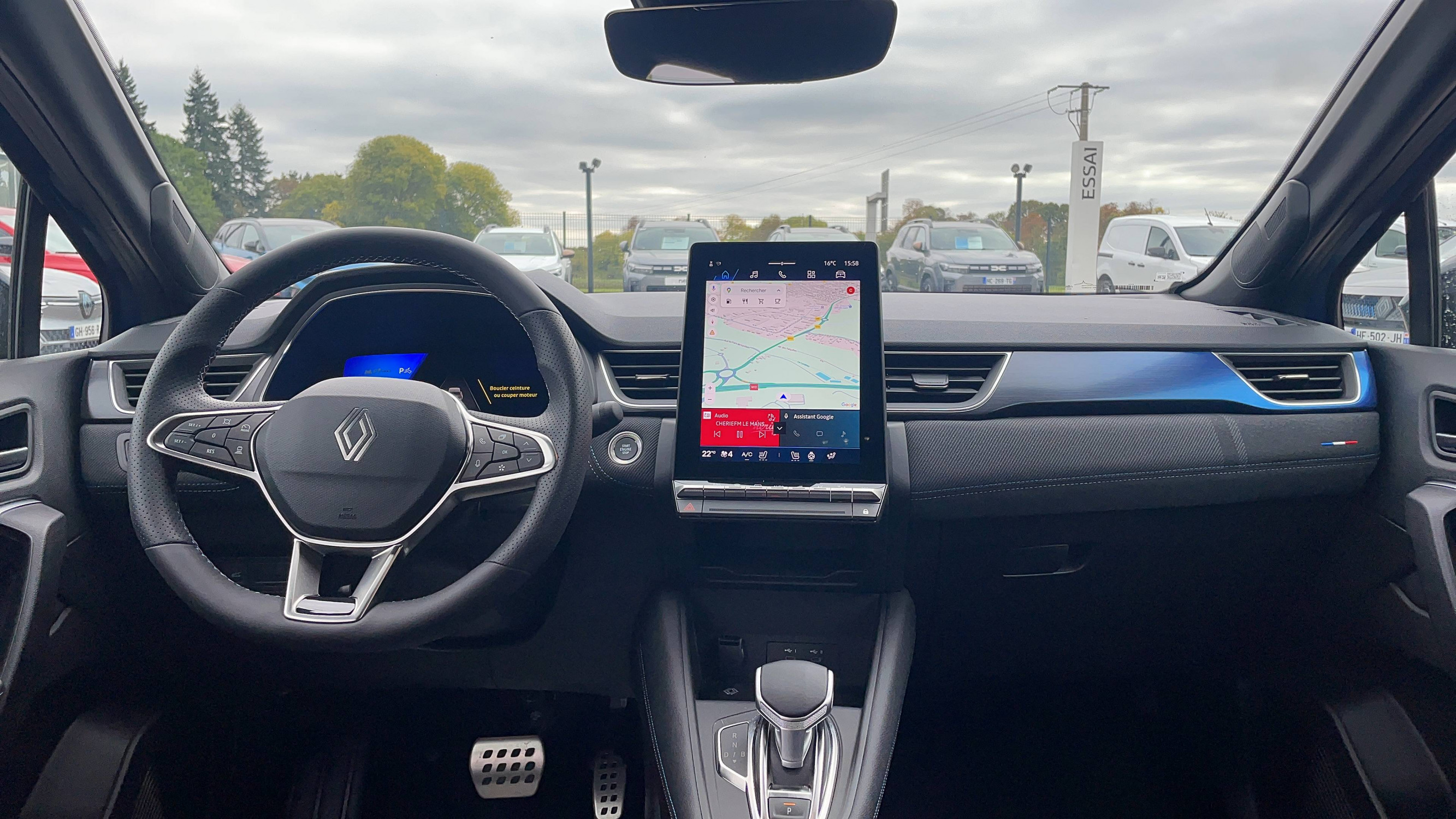 Vente en ligne Renault Symbioz  E-Tech full hybrid 145 au prix de 31 491 €