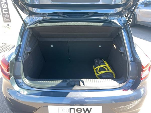 Vente en ligne Renault Clio 5 Clio E-Tech 140 au prix de 17 491 €