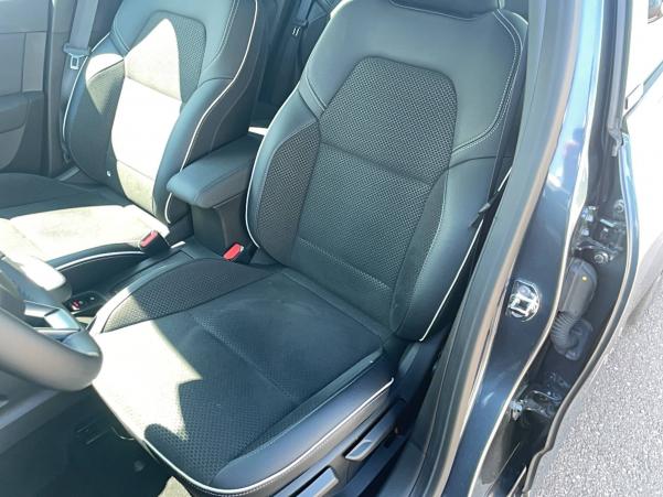 Vente en ligne Renault Clio 5 Clio E-Tech 140 au prix de 17 491 €