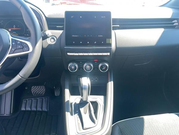 Vente en ligne Renault Clio 5 Clio E-Tech 140 au prix de 17 491 €