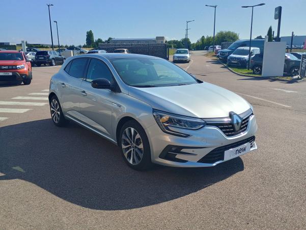Vente en ligne Renault Megane 4  Blue dCi 115 EDC au prix de 23 491 €
