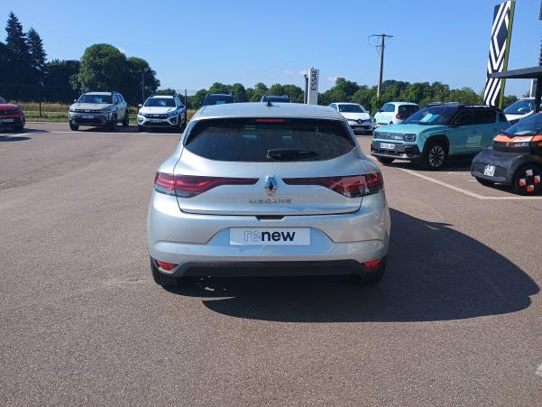 Vente en ligne Renault Megane 4  Blue dCi 115 EDC au prix de 23 491 €