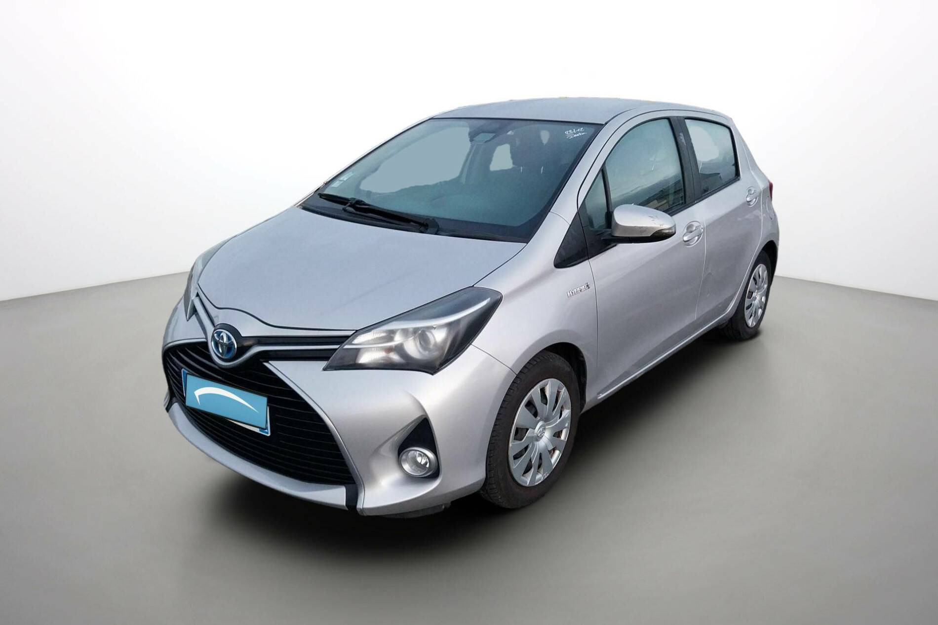 Toyota Yaris Yaris Hybride 100h occasion de 2015 en vente à Alençon