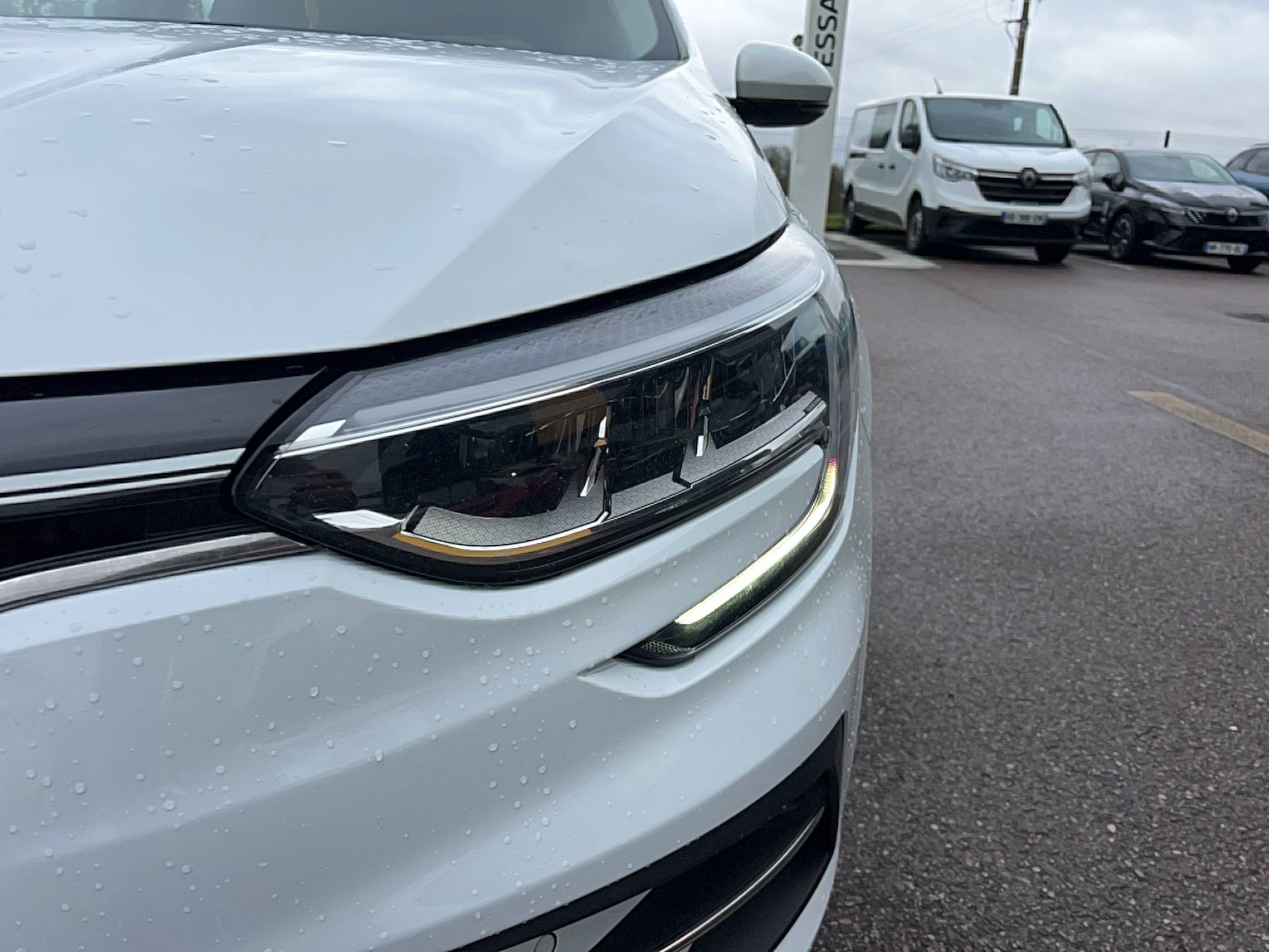 Vente en ligne Renault Megane 4 Estate  Blue dCi 115 au prix de 17 991 €