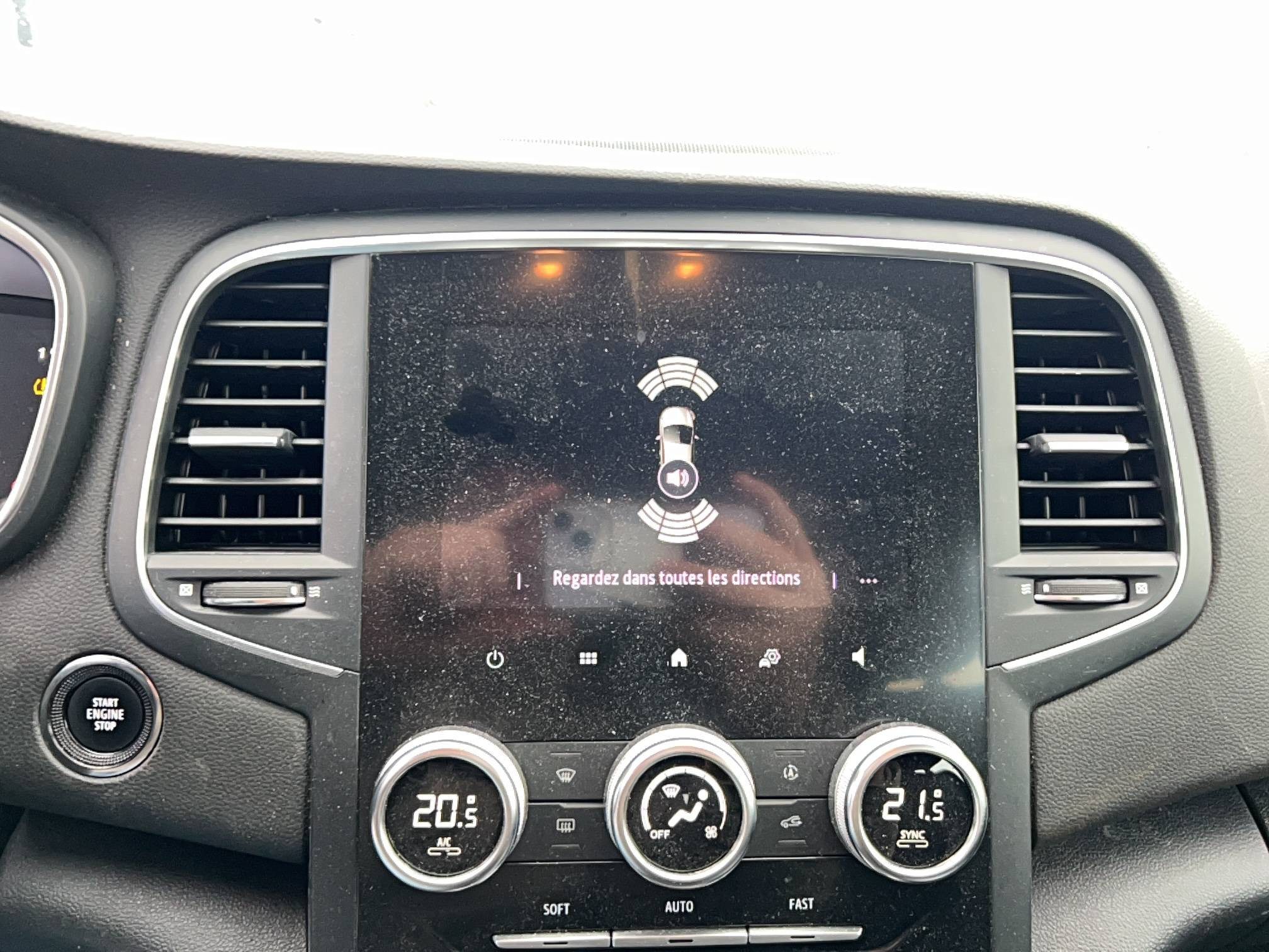 Vente en ligne Renault Megane 4 Estate  Blue dCi 115 au prix de 17 991 €