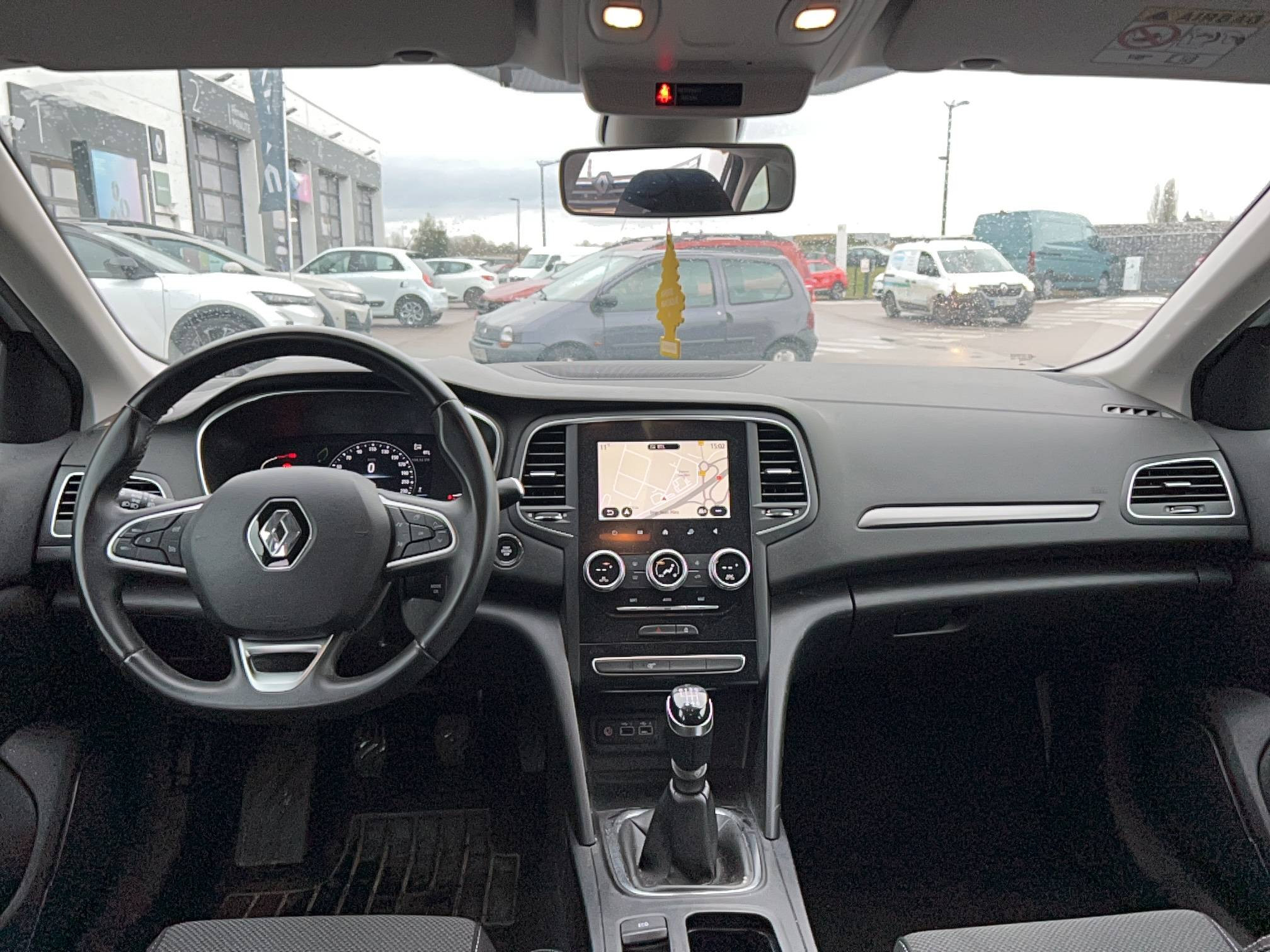 Vente en ligne Renault Megane 4 Estate  Blue dCi 115 au prix de 17 991 €