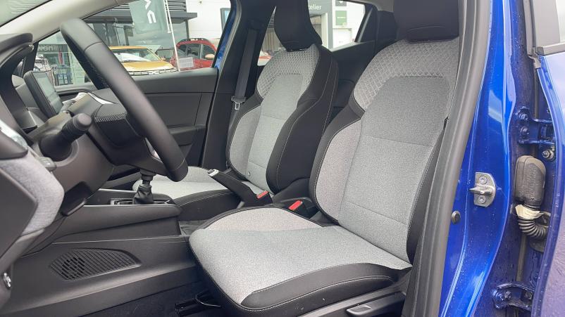 Vente en ligne Renault Clio 5 Clio TCe 100 GPL au prix de 16 239 €