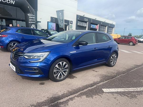 Vente en ligne Renault Megane 4  Blue dCi 115 EDC au prix de 26 990 €