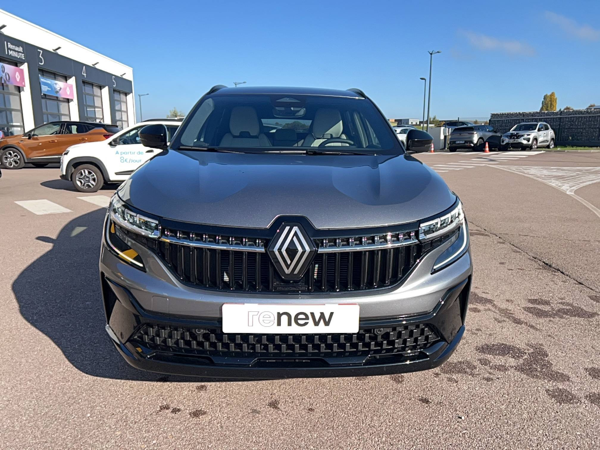 Vente en ligne Renault Espace Espace E-Tech full hybrid 200 GSR2 au prix de 39 491 €