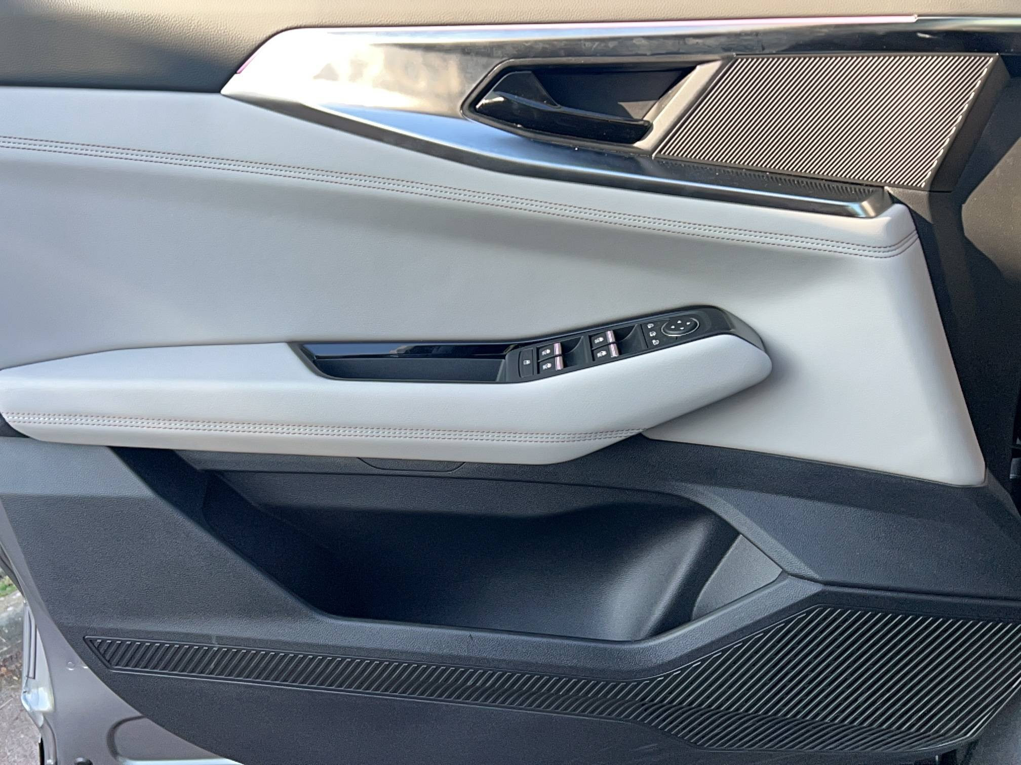 Vente en ligne Renault Espace Espace E-Tech full hybrid 200 GSR2 au prix de 39 491 €