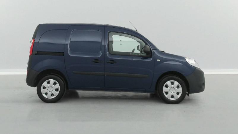 Vente en ligne Renault Kangoo Express  BLUE DCI 95 au prix de 12 789 €