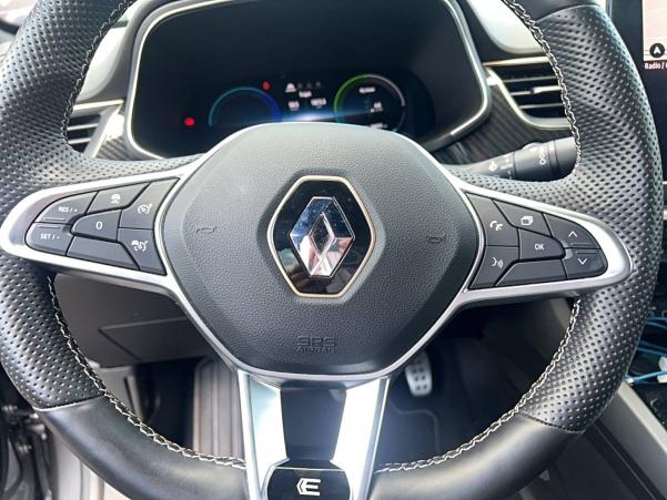 Vente en ligne Renault Arkana  E-Tech hybride 145 - 22 au prix de 23 291 €