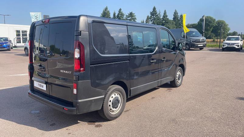 Vente en ligne Renault Trafic Cabine Approfondie TRAFIC CA L1H1 3000 KG BLUE DCI 150 EDC au prix de 41 990 €