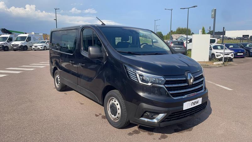 Vente en ligne Renault Trafic Cabine Approfondie TRAFIC CA L1H1 3000 KG BLUE DCI 150 EDC au prix de 41 990 €