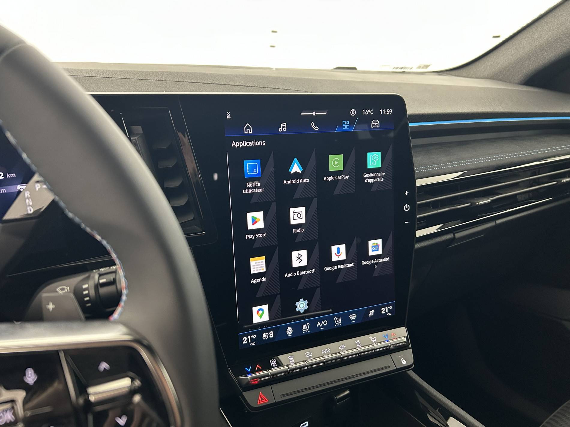 Vente en ligne Renault Espace Espace E-Tech full hybrid 200 GSR2 au prix de 37 991 €