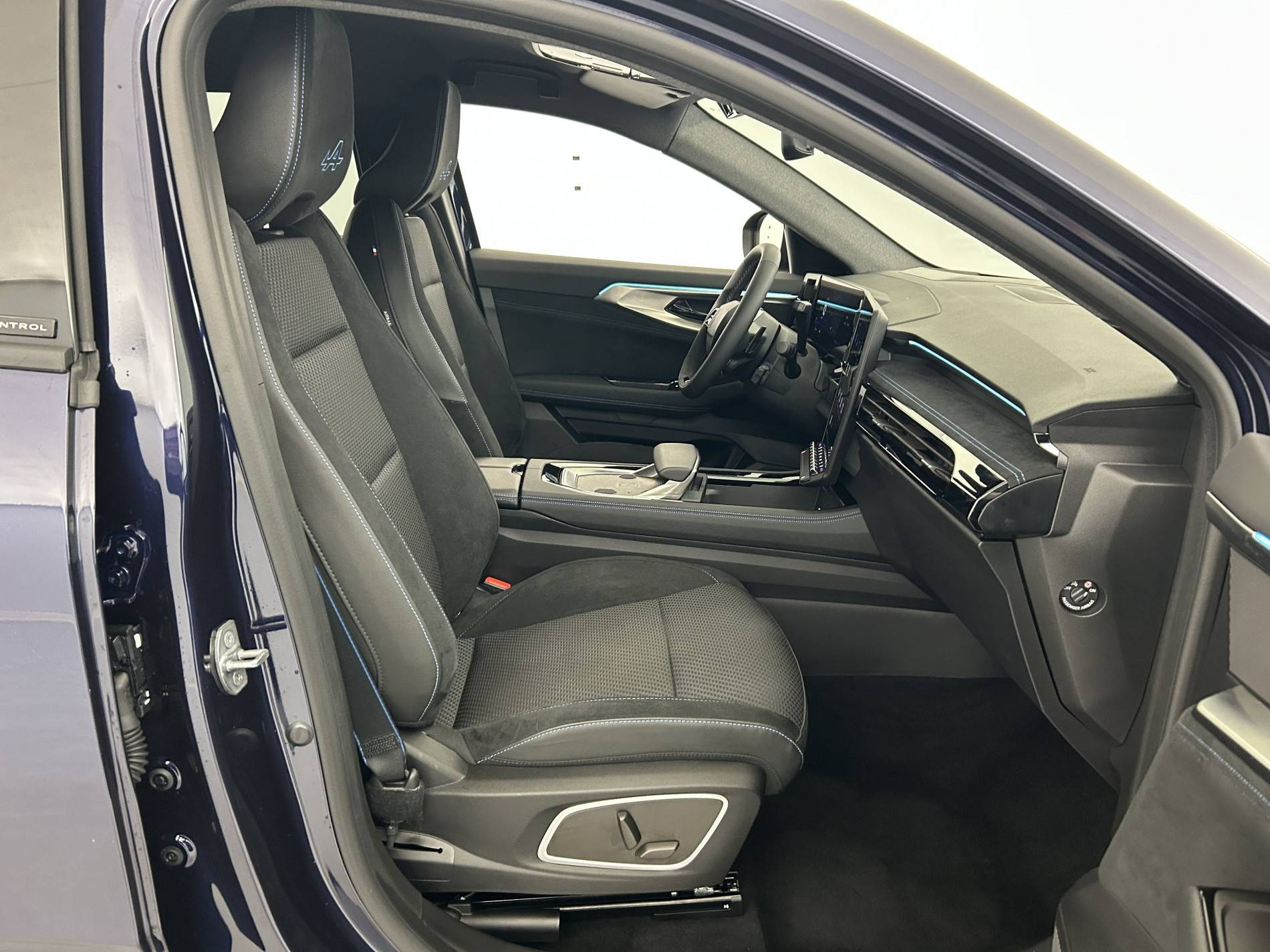 Vente en ligne Renault Espace Espace E-Tech full hybrid 200 GSR2 au prix de 37 991 €