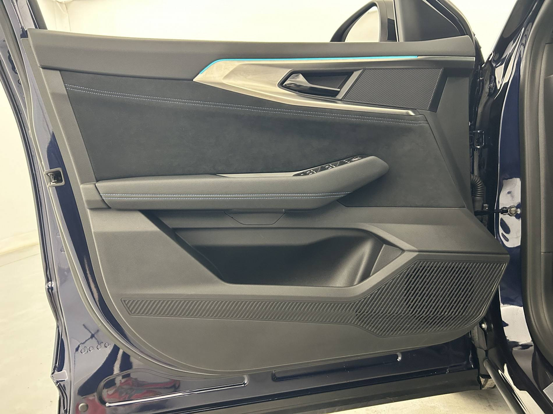 Vente en ligne Renault Espace Espace E-Tech full hybrid 200 GSR2 au prix de 37 991 €