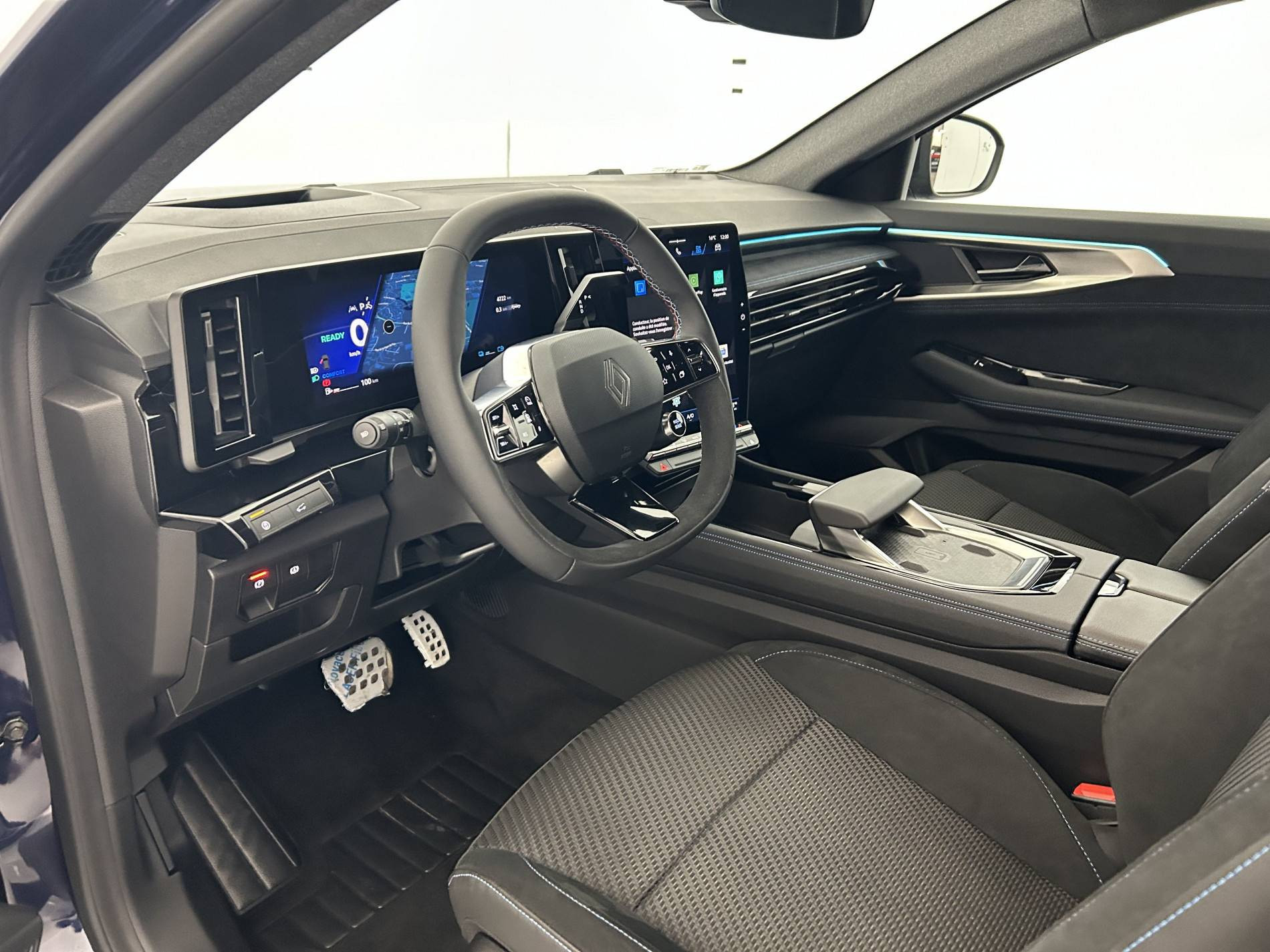 Vente en ligne Renault Espace Espace E-Tech full hybrid 200 GSR2 au prix de 37 991 €