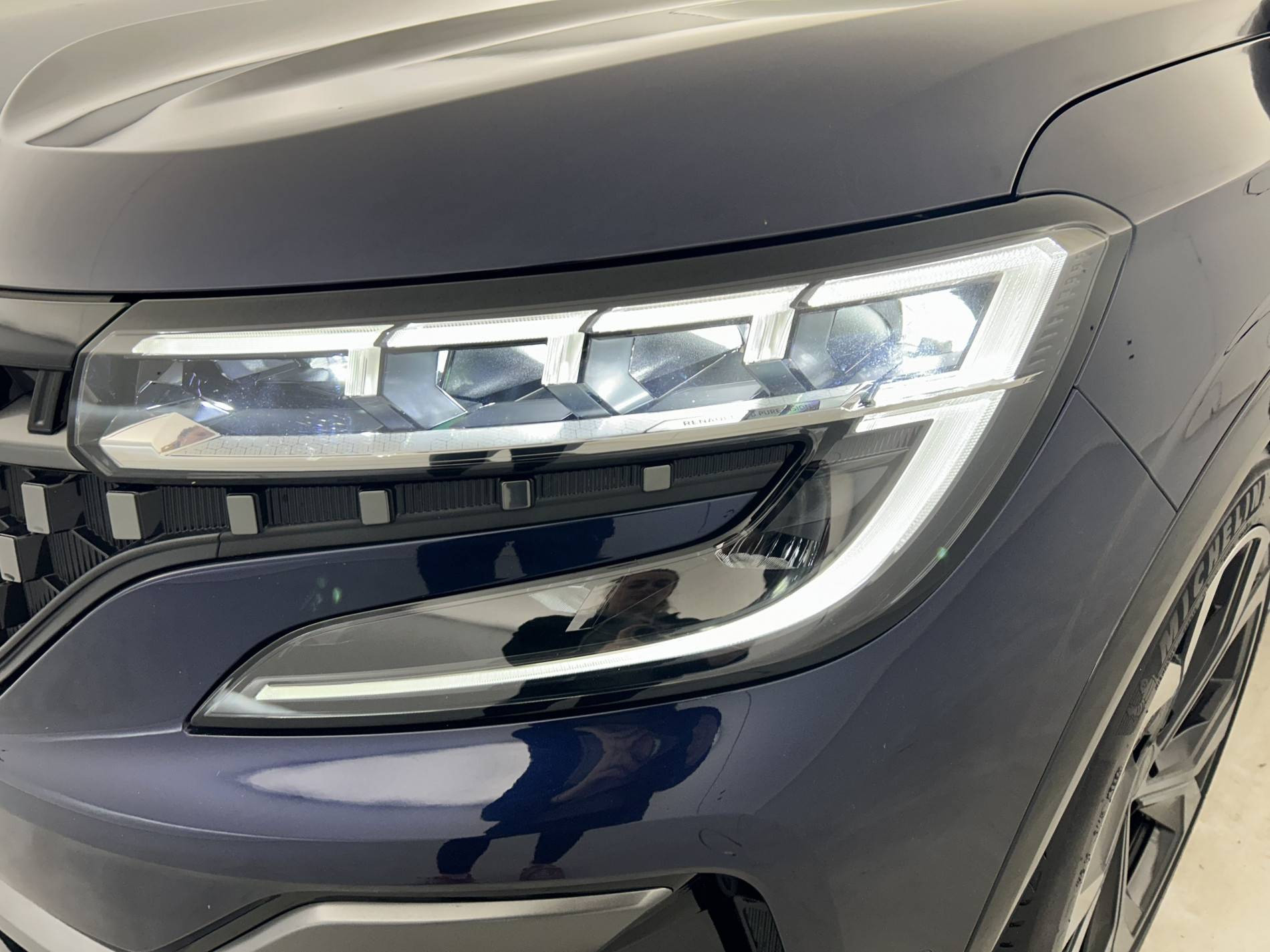 Vente en ligne Renault Espace Espace E-Tech full hybrid 200 GSR2 au prix de 37 991 €