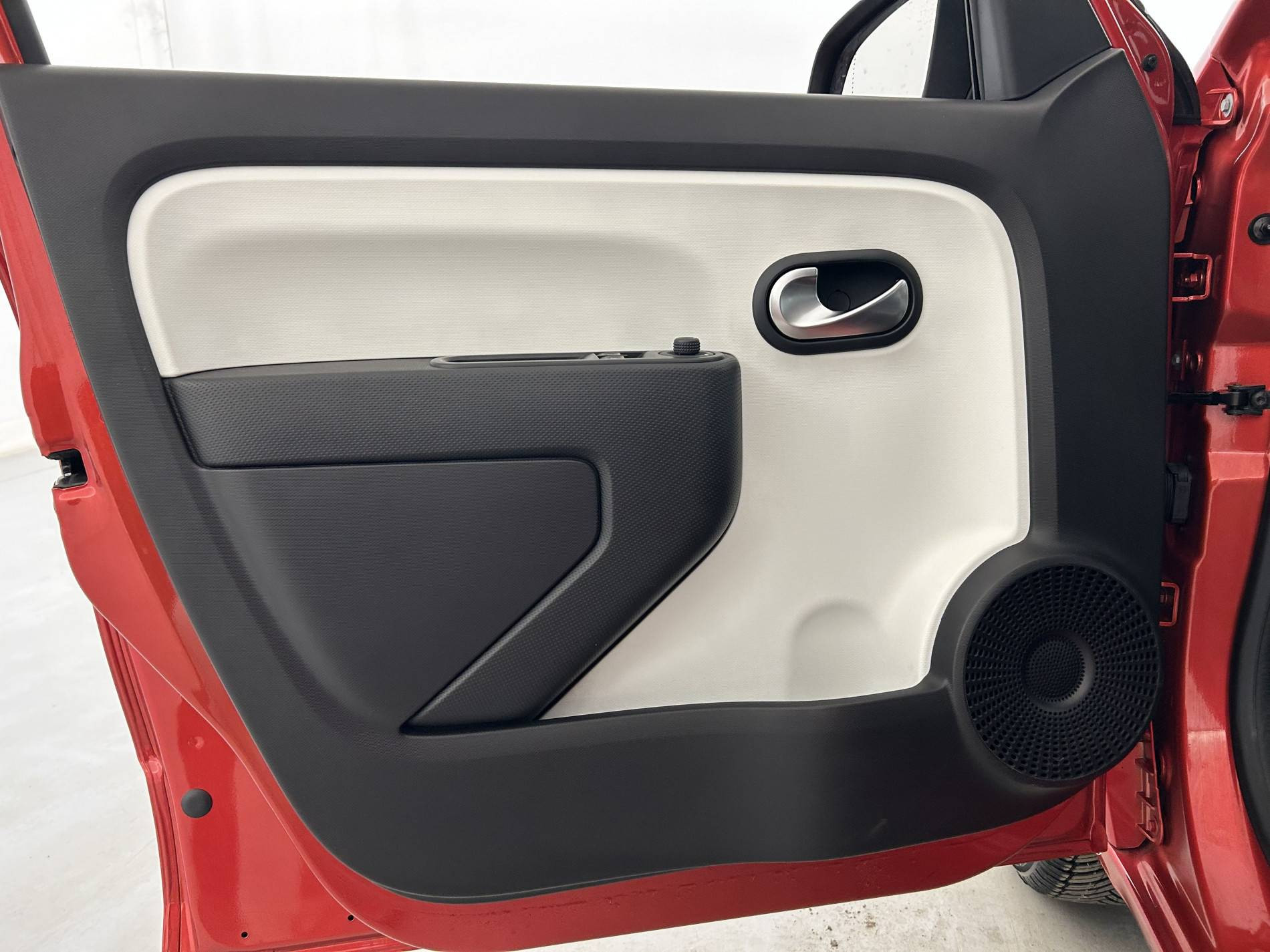 Vente en ligne Renault Twingo 3  SCe 75 - 20 au prix de 9 991 €