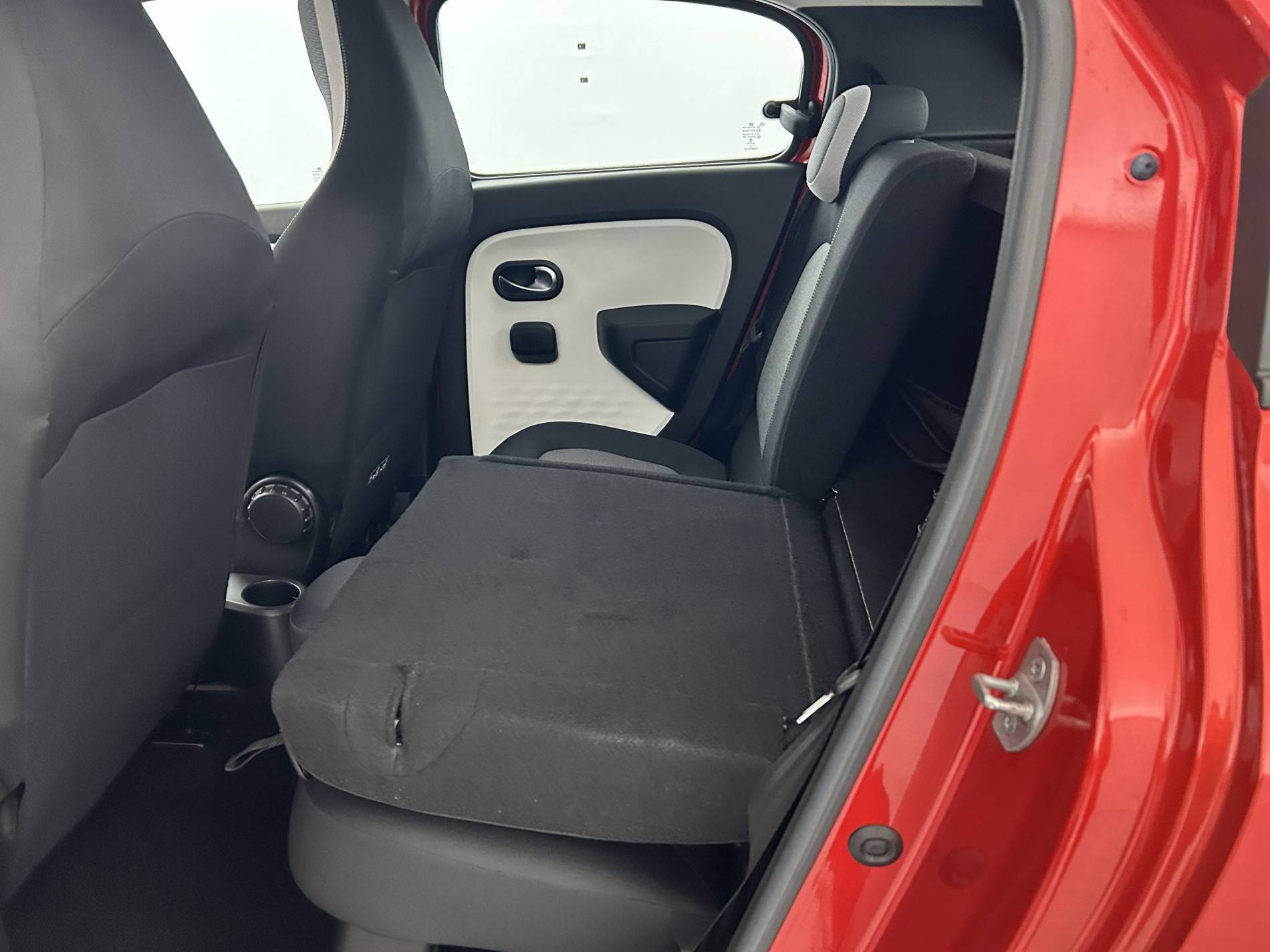 Vente en ligne Renault Twingo 3  SCe 75 - 20 au prix de 9 991 €