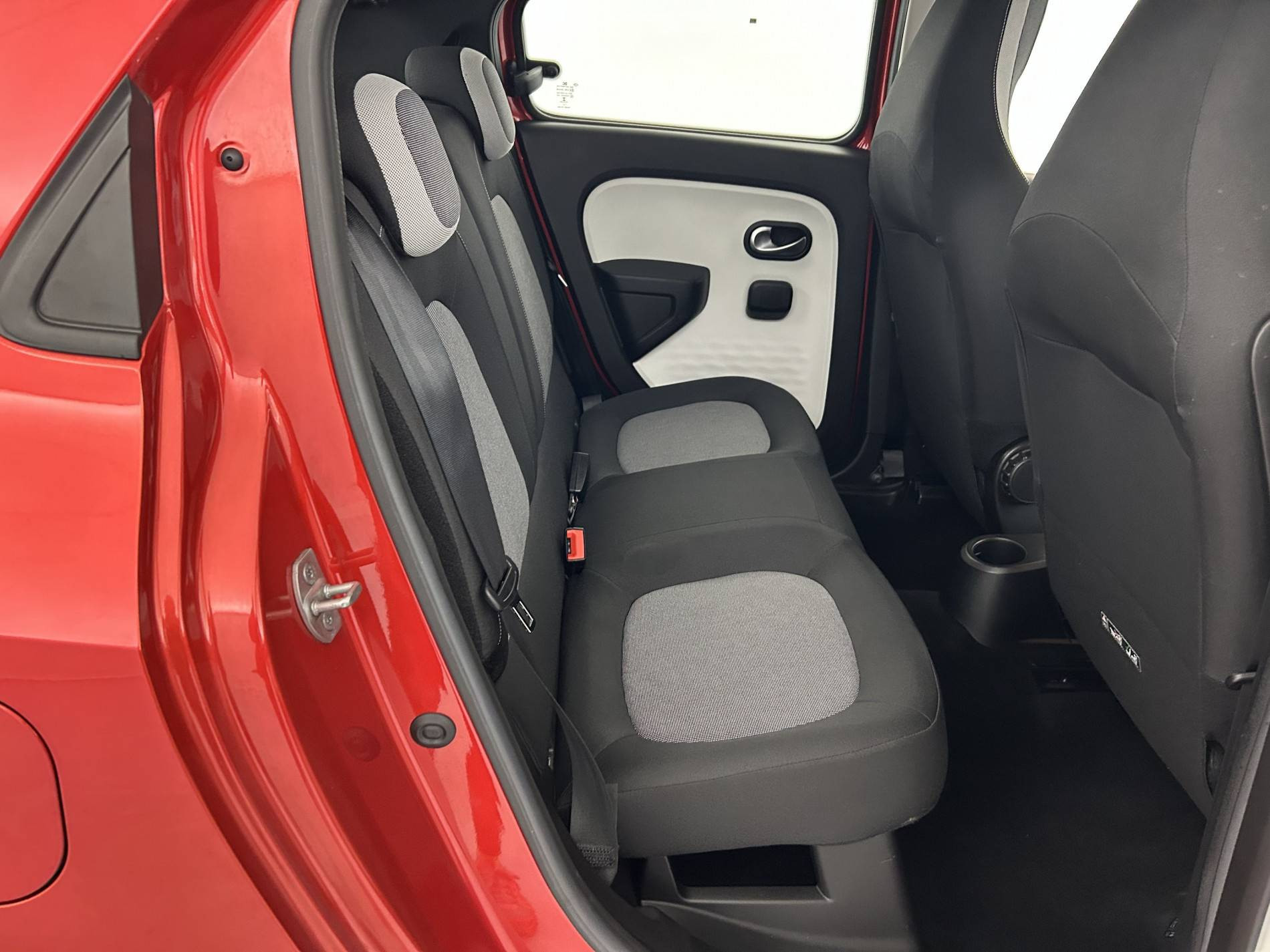 Vente en ligne Renault Twingo 3  SCe 75 - 20 au prix de 9 991 €