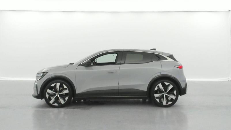 Vente en ligne Renault Megane E-Tech  EV60 220 ch super charge au prix de 29 990 €