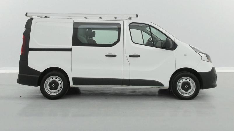 Vente en ligne Renault Trafic Cabine Approfondie TRAFIC CA L1H1 1200 KG DCI 95 E6 au prix de 21 187 €