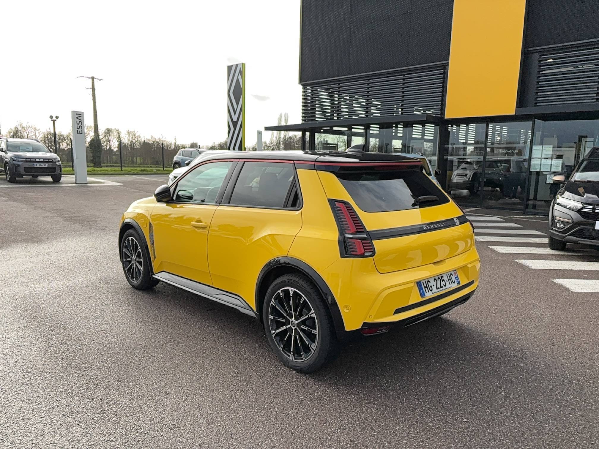 Vente en ligne Renault R5 E-Tech  150 ch autonomie confort au prix de 33 991 €