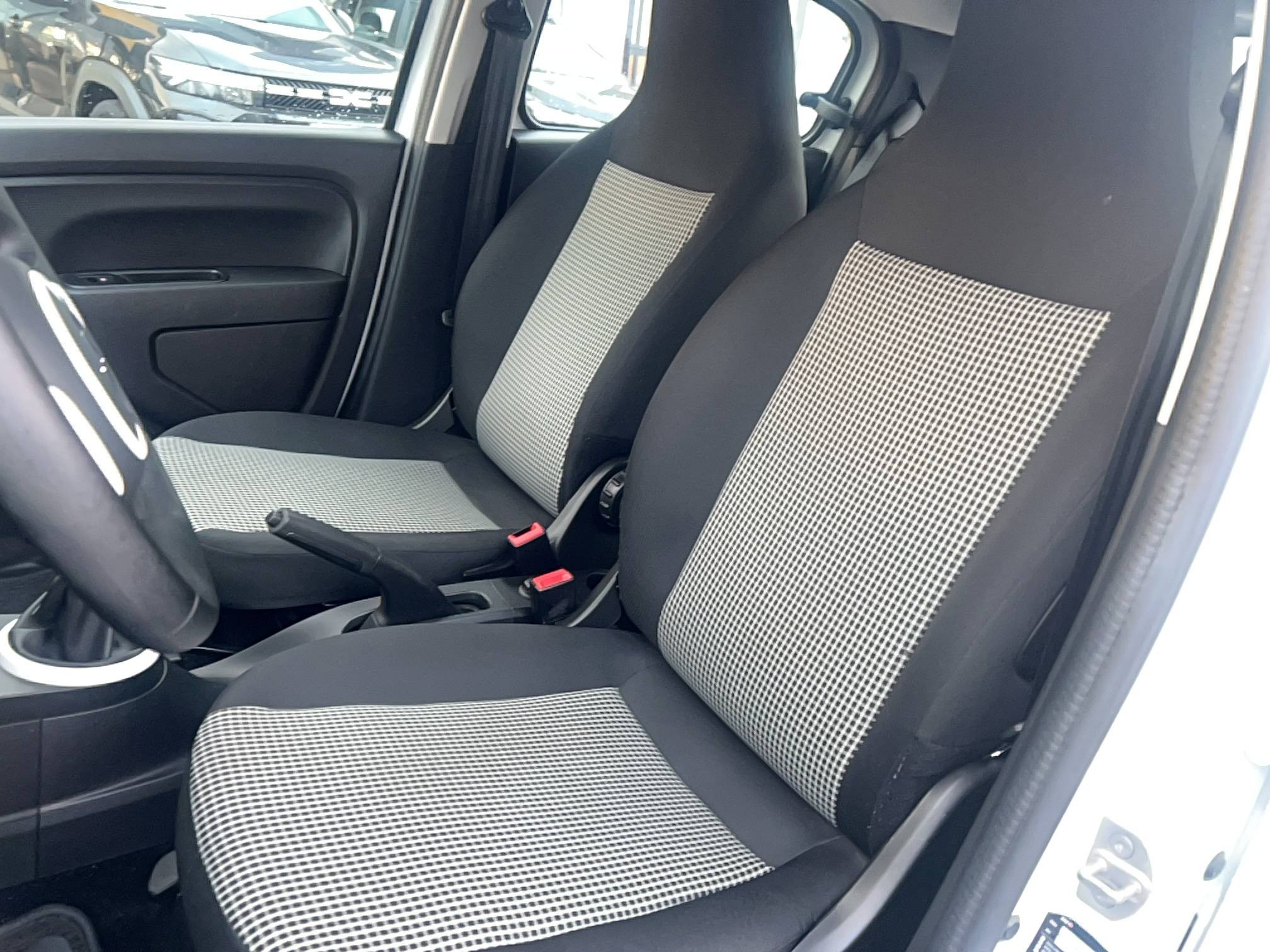 Vente en ligne Renault Twingo 3  SCe 65 - 21 au prix de 9 712 €