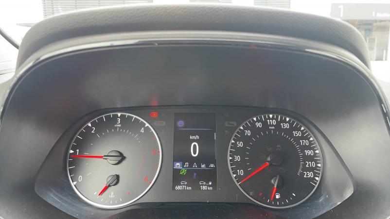 Vente en ligne Renault Clio 5 CLIO SOCIETE BLUE DCI 100 au prix de 14 991 €
