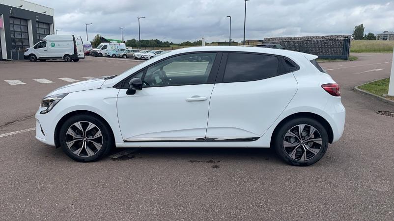 Vente en ligne Renault Clio 5 CLIO SOCIETE BLUE DCI 100 au prix de 14 991 €