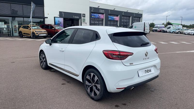 Vente en ligne Renault Clio 5 CLIO SOCIETE BLUE DCI 100 au prix de 14 991 €