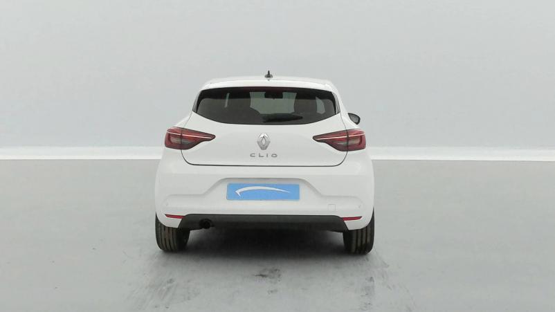 Vente en ligne Renault Clio 5 CLIO SOCIETE BLUE DCI 100 au prix de 12 990 €