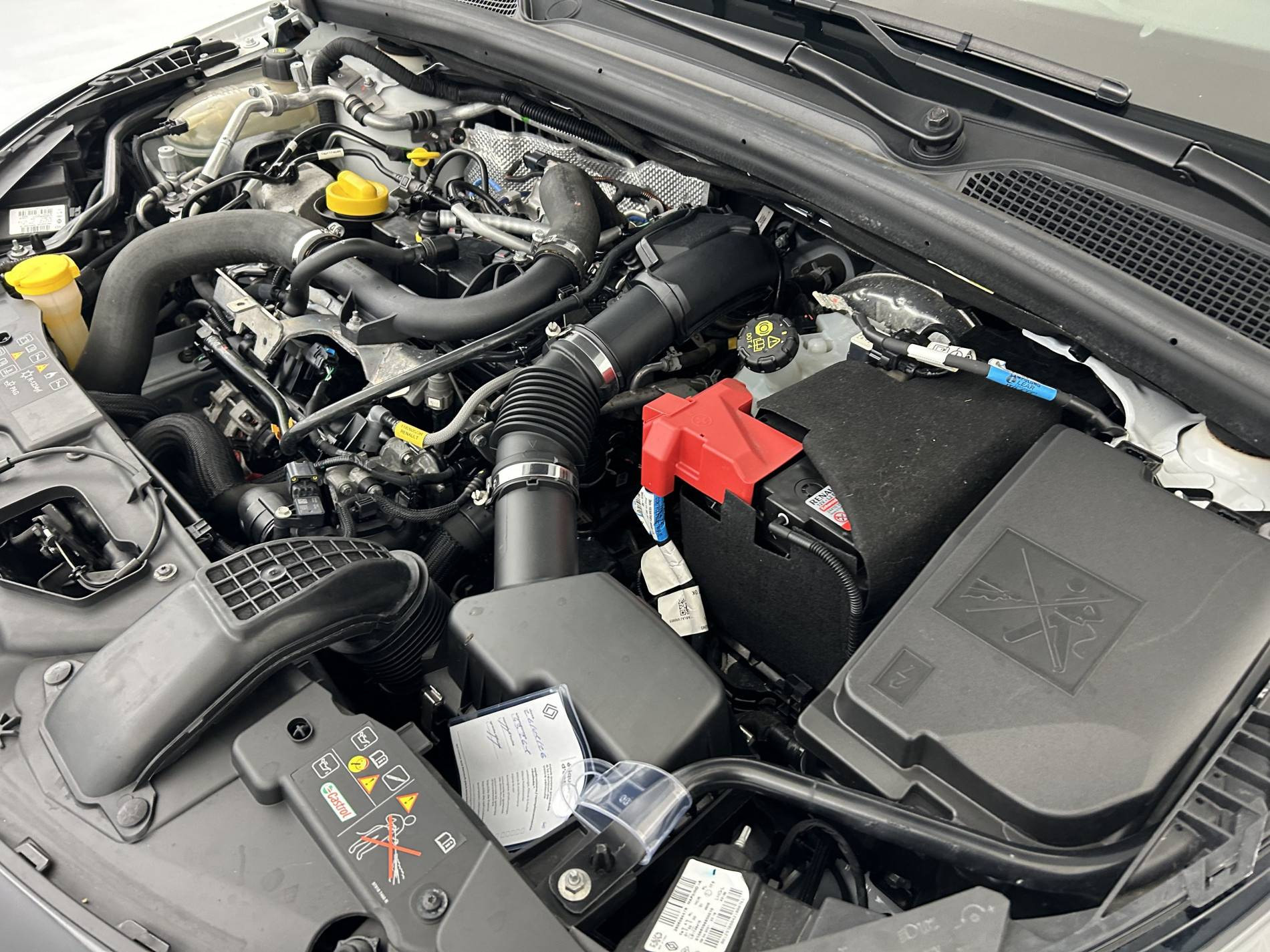 Vente en ligne Renault Clio 5 Clio TCe 90 - 21 au prix de 12 491 €