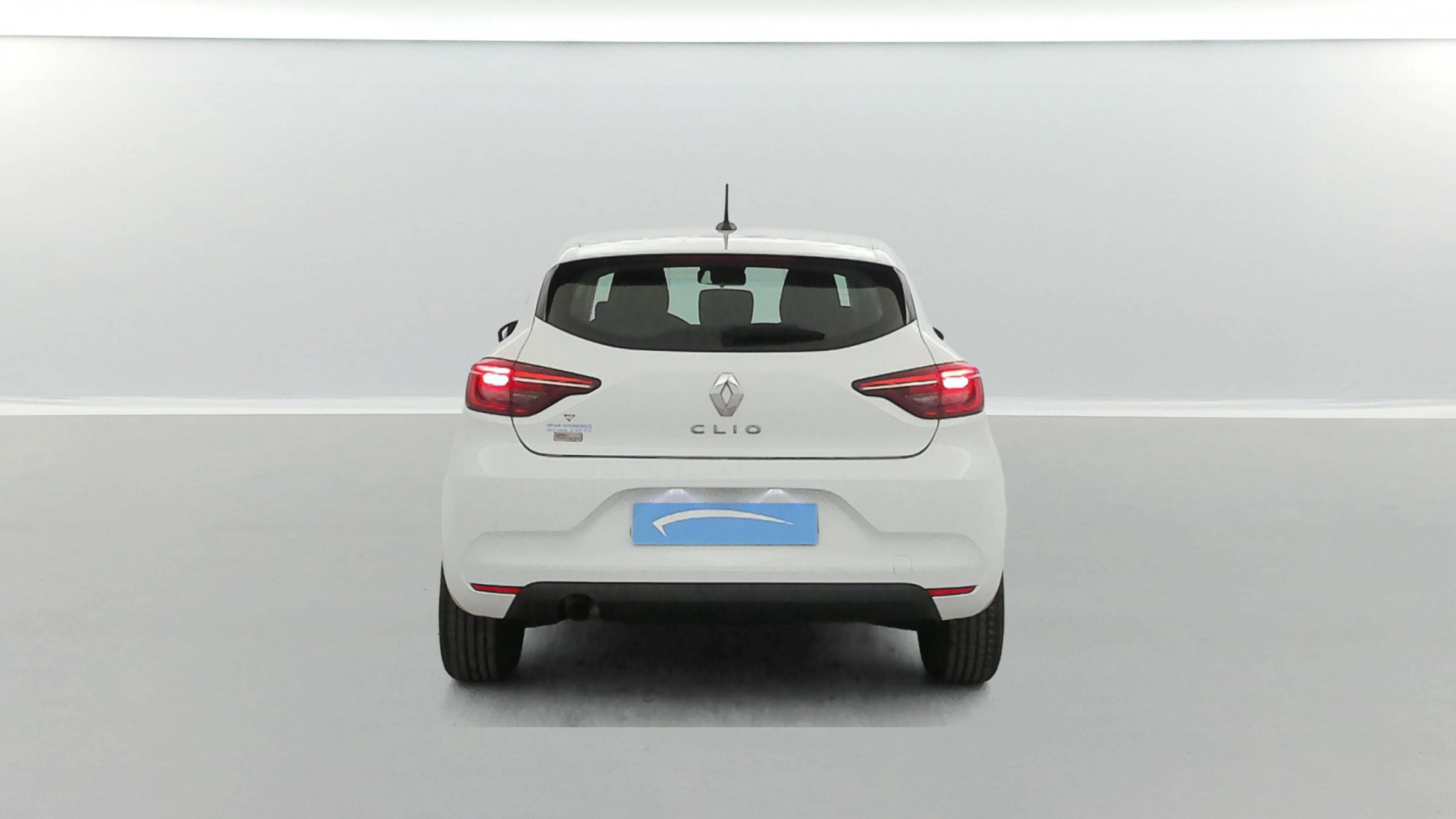 Vente en ligne Renault Clio 5 Clio TCe 90 - 21 au prix de 12 491 €