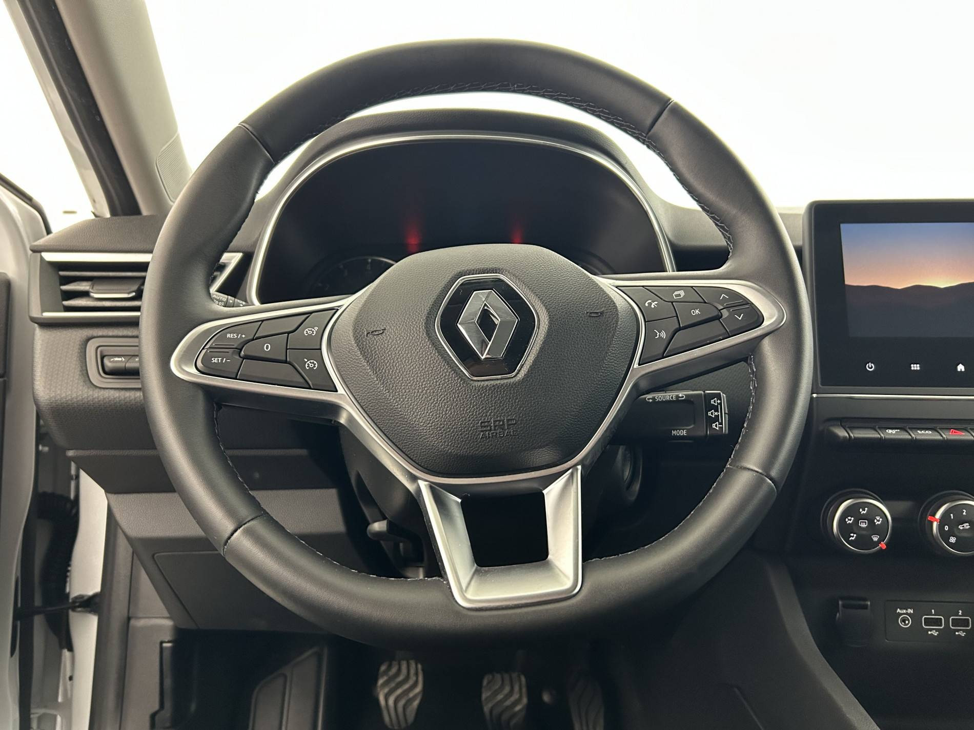 Vente en ligne Renault Clio 5 Clio TCe 90 - 21 au prix de 12 491 €