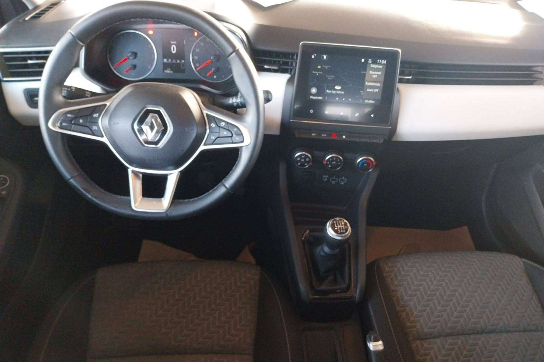 Vente en ligne Renault Clio 5 Clio TCe 100 GPL au prix de 15 291 €