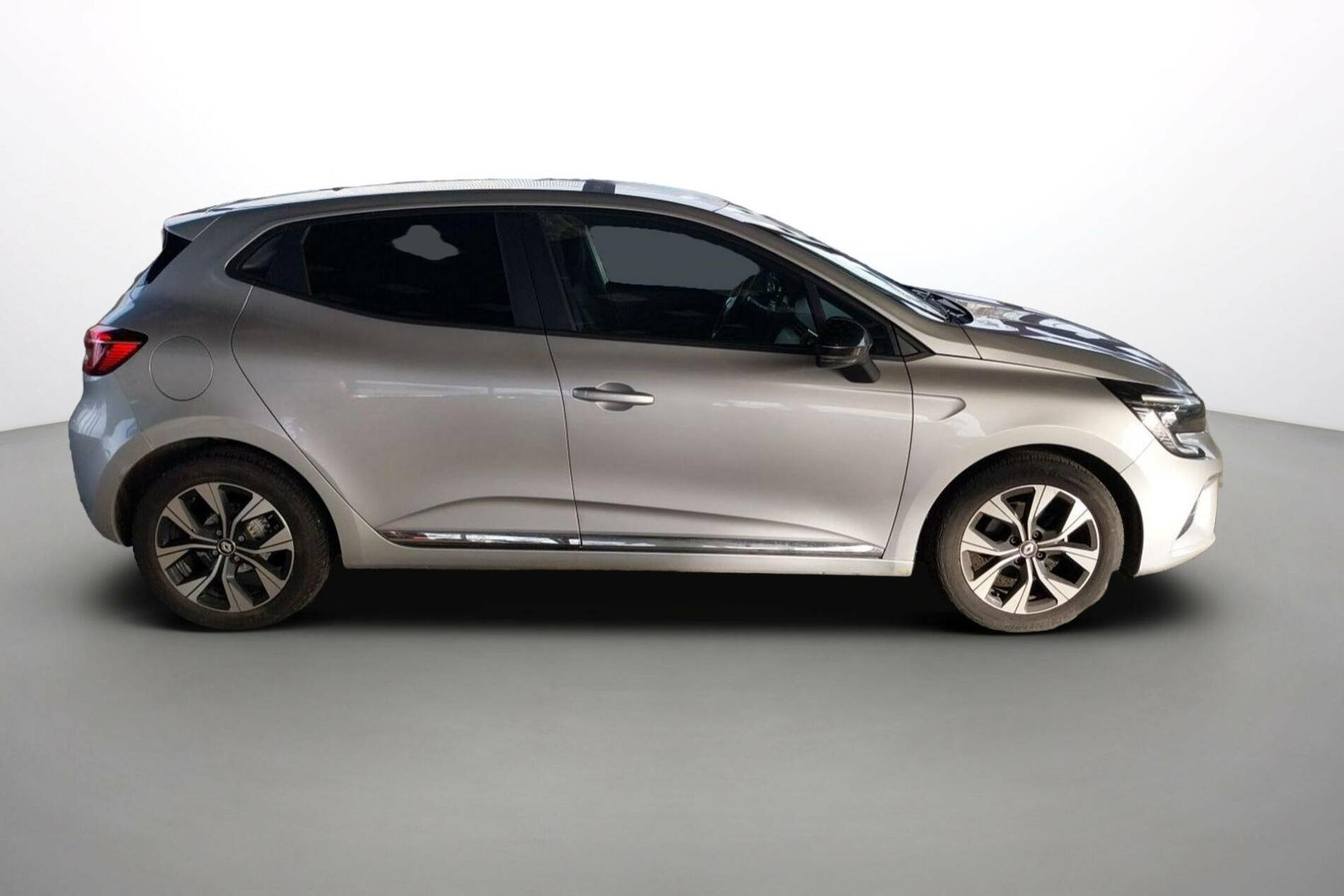 Vente en ligne Renault Clio 5 Clio TCe 100 GPL au prix de 15 291 €