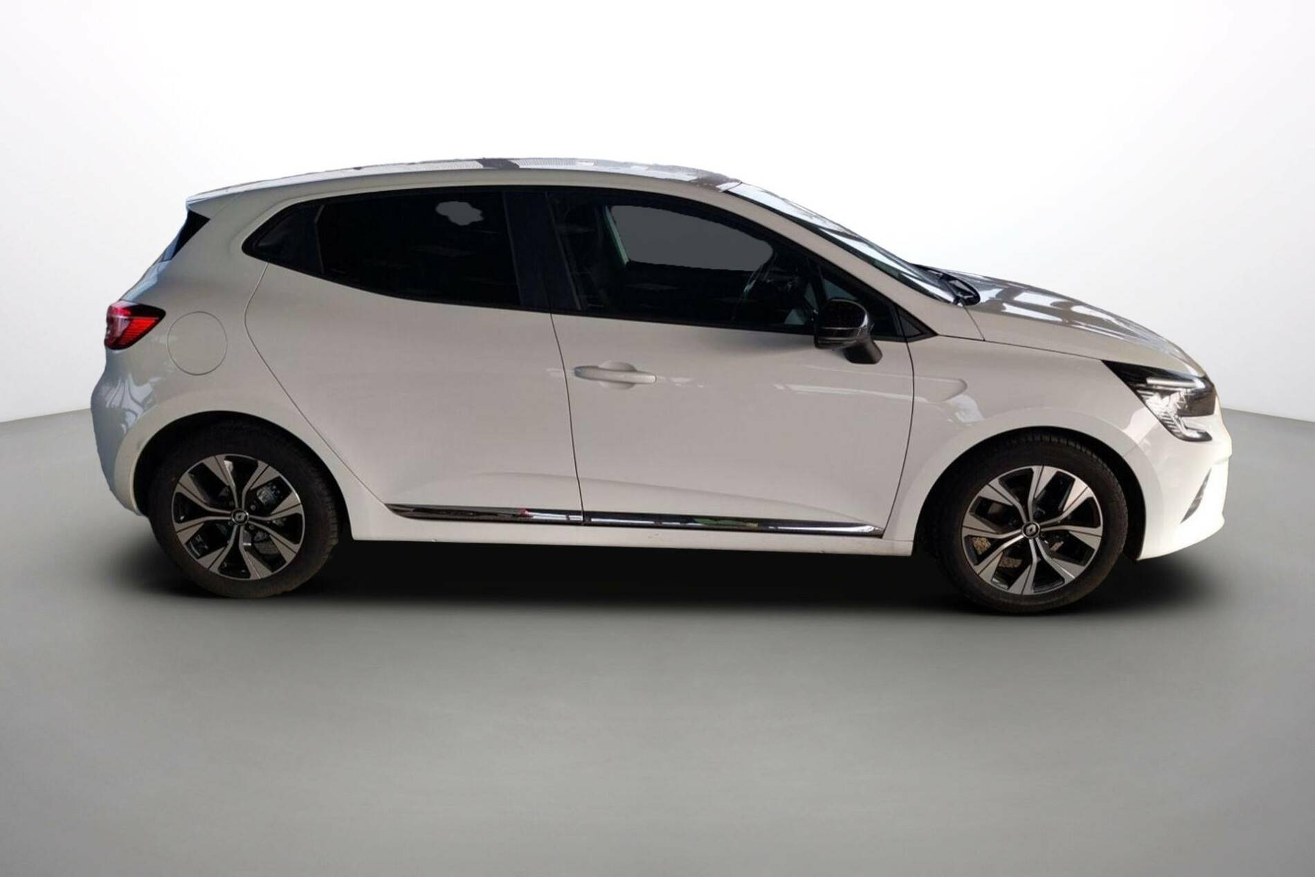 Vente en ligne Renault Clio 5 Clio TCe 100 GPL au prix de 15 291 €