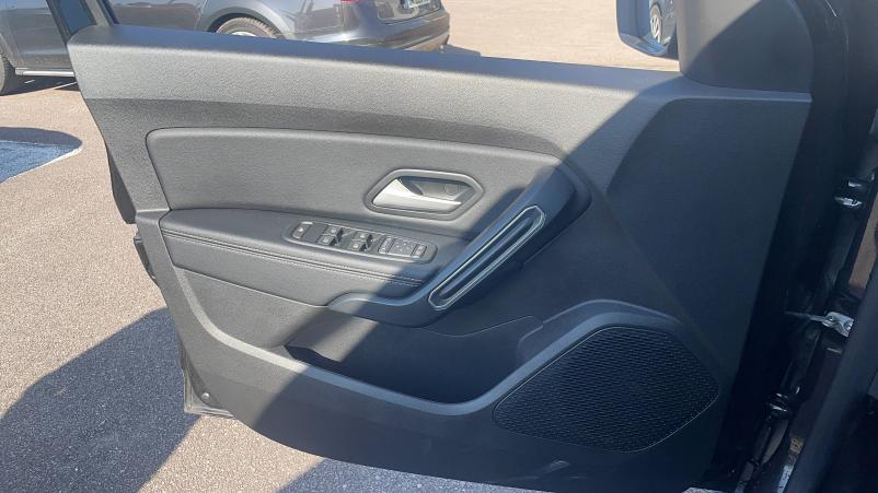 Vente en ligne Dacia Duster  Blue dCi 115 4x2 au prix de 21 819 €
