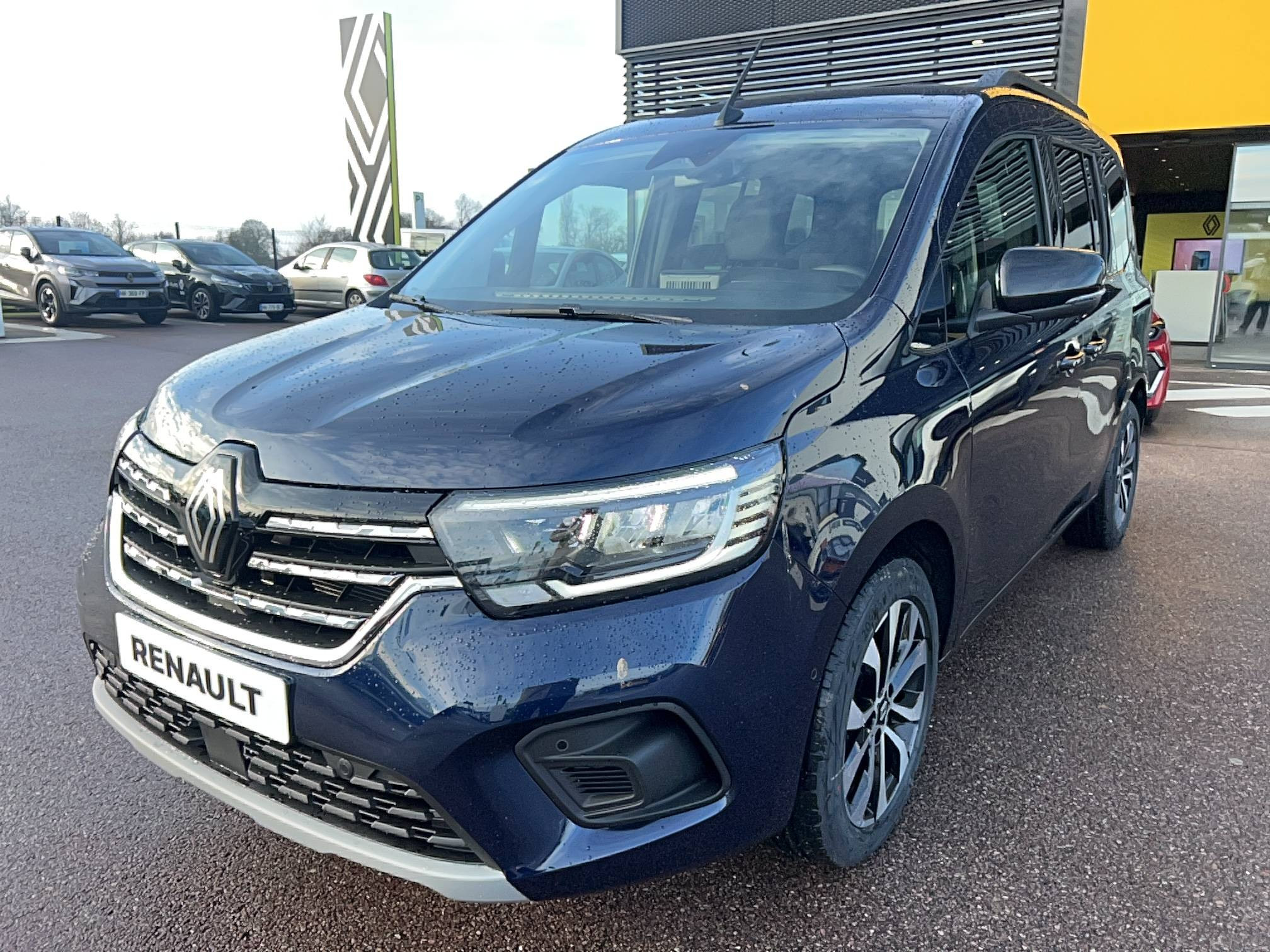 Renault Kangoo  Blue dCi 115 auto occasion de 2025 en vente à Alençon