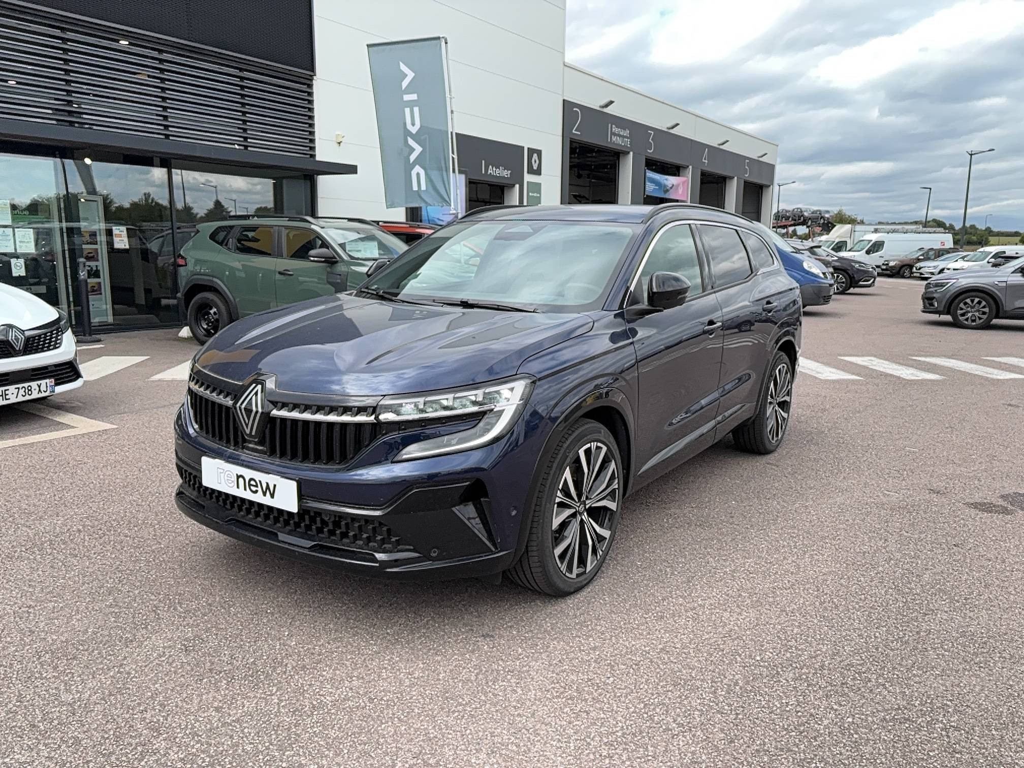 Renault Espace Espace E-Tech full hybrid 200 GSR2 occasion de 2024 en vente à Alençon