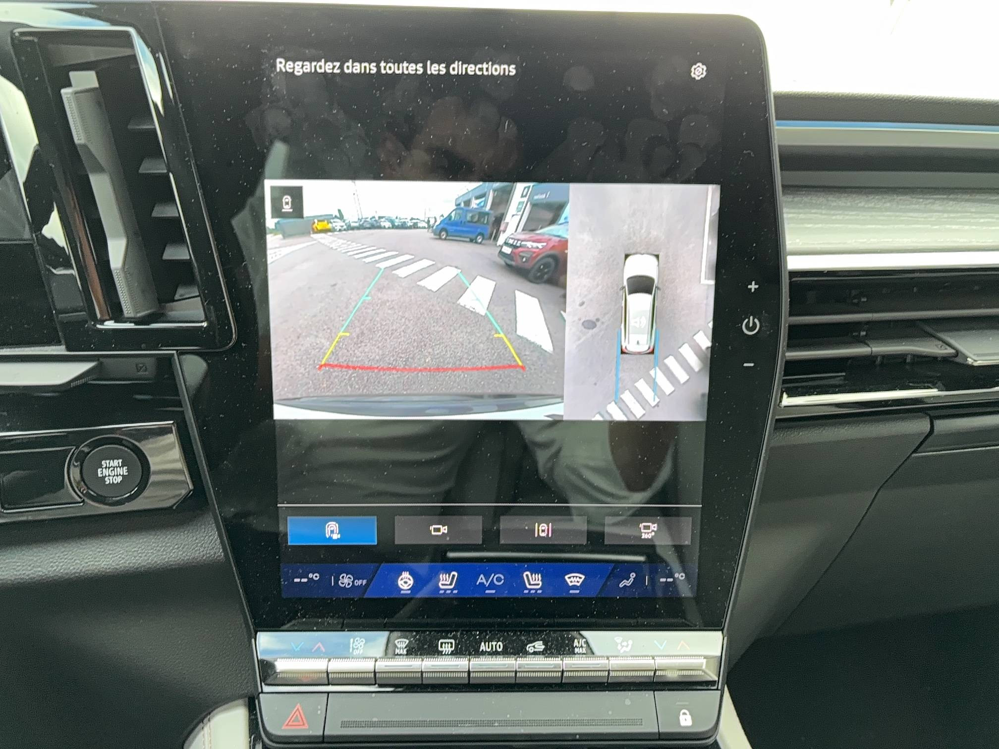 Vente en ligne Renault Espace Espace E-Tech full hybrid 200 GSR2 au prix de 35 491 €